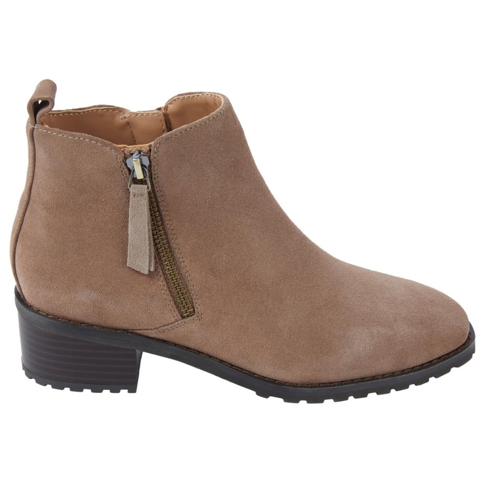 Blondo Samara Ankle Boot